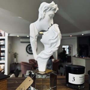 Escultura Kiss 12*8*34cm