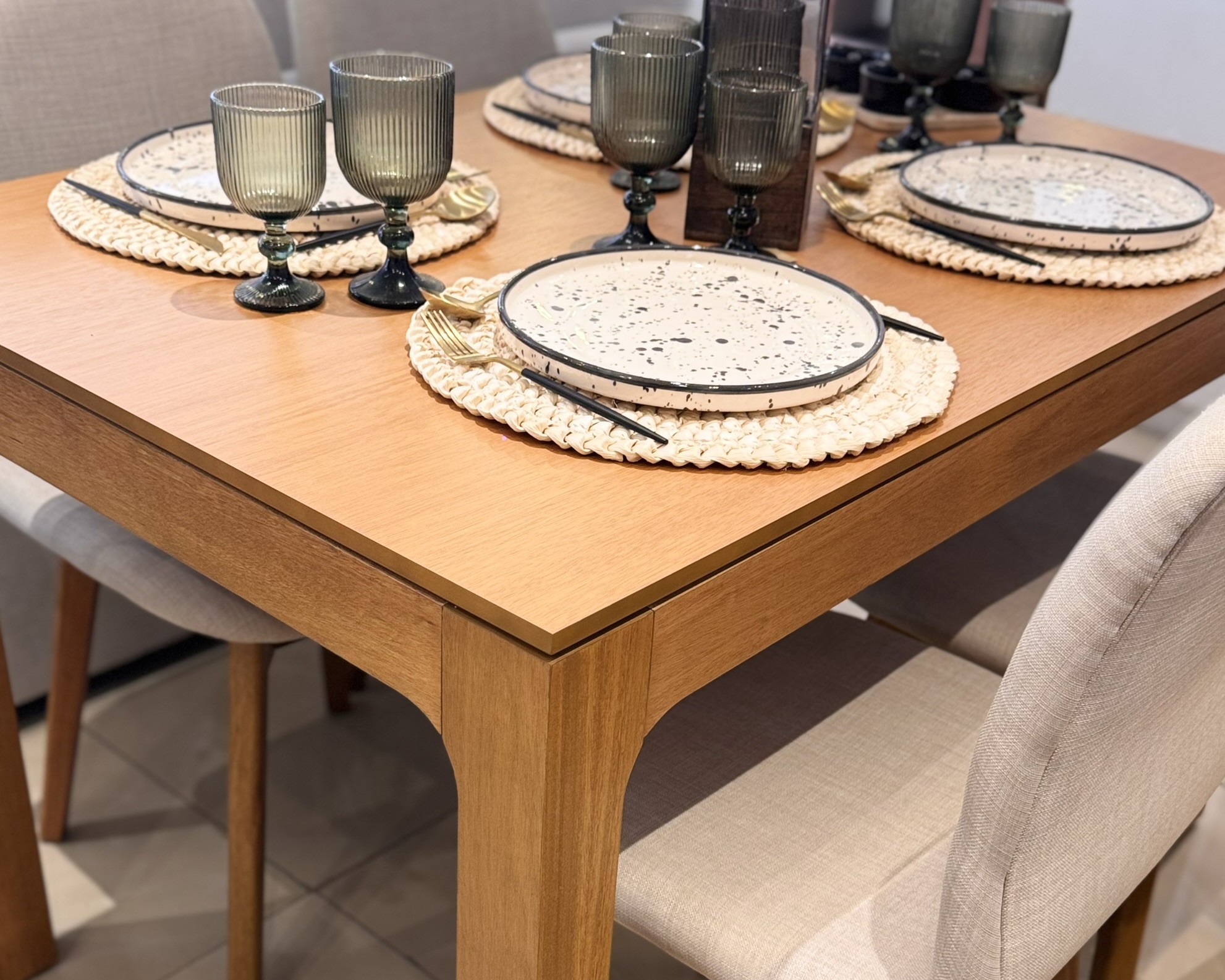 Mesa Venecia 125*085*078
